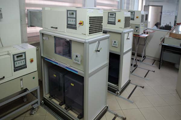 ricerca-sviluppo-test-laboratorio-invecchiamento-artificiale